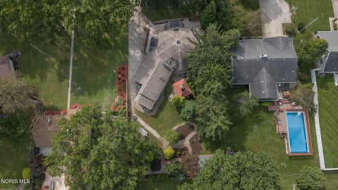 Tiny photo for 624 Marilyn Drive, Rossford, OH 43460 (MLS # 10013479)