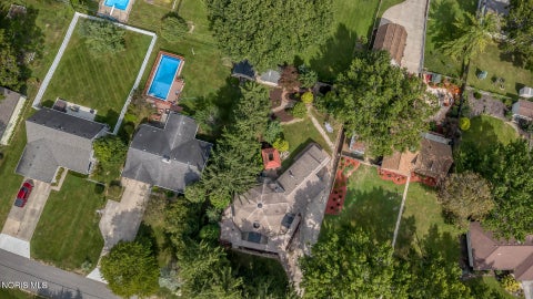 Tiny photo for 624 Marilyn Drive, Rossford, OH 43460 (MLS # 10013479)