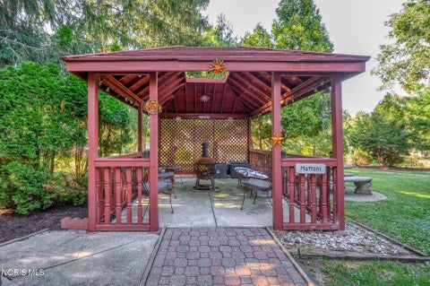Tiny photo for 624 Marilyn Drive, Rossford, OH 43460 (MLS # 10013479)