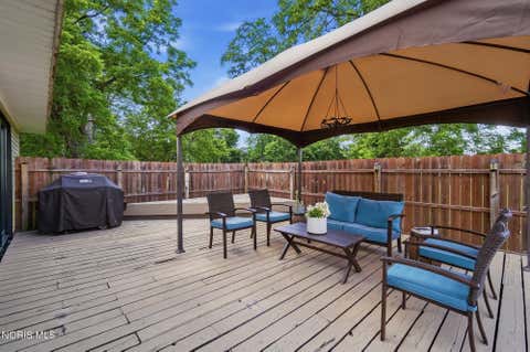 Tiny photo for 24870 W River Road, Perrysburg, OH 43551 (MLS # 10009564)