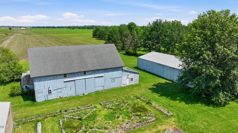 Tiny photo for 24870 W River Road, Perrysburg, OH 43551 (MLS # 10009564)