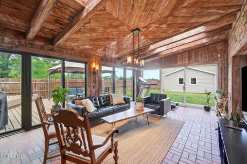 Tiny photo for 24870 W River Road, Perrysburg, OH 43551 (MLS # 10009564)