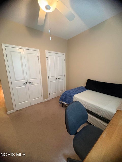 Tiny photo for 1756 Brooklynn Park, Toledo, OH 43615 (MLS # 10014067)