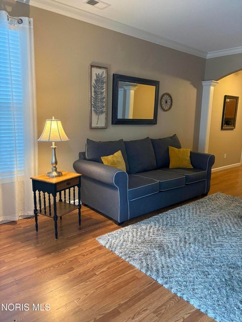 Tiny photo for 1756 Brooklynn Park, Toledo, OH 43615 (MLS # 10014067)