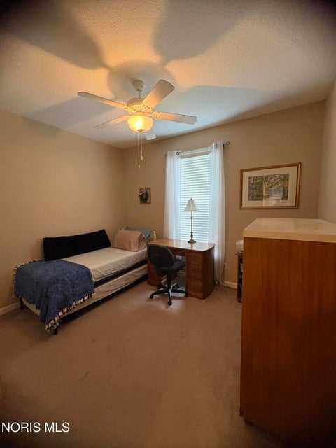 Tiny photo for 1756 Brooklynn Park, Toledo, OH 43615 (MLS # 10014067)