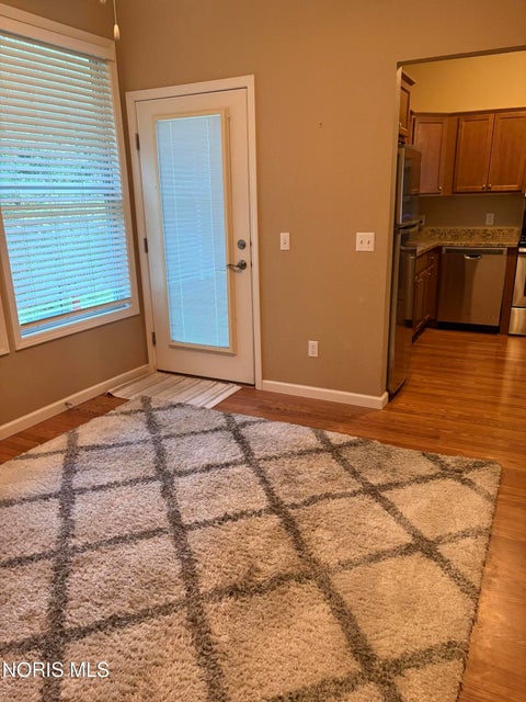 Tiny photo for 1756 Brooklynn Park, Toledo, OH 43615 (MLS # 10014067)