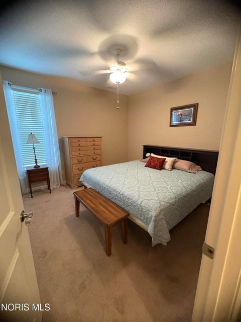 Tiny photo for 1756 Brooklynn Park, Toledo, OH 43615 (MLS # 10014067)