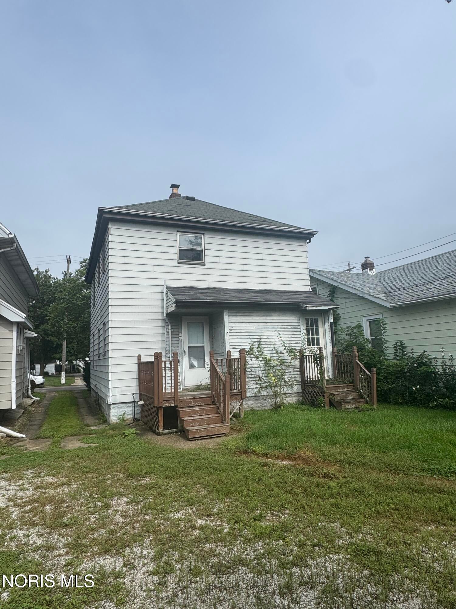 578 Dearborn Avenue