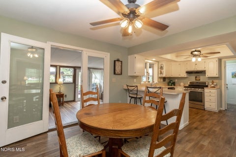 Tiny photo for 810 Olyander Road, Holland, OH 43528 (MLS # 10011921)