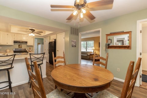 Tiny photo for 810 Olyander Road, Holland, OH 43528 (MLS # 10011921)