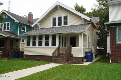 Tiny photo for 1436 Goodale Avenue, Toledo, OH 43606 (MLS # 10013838)