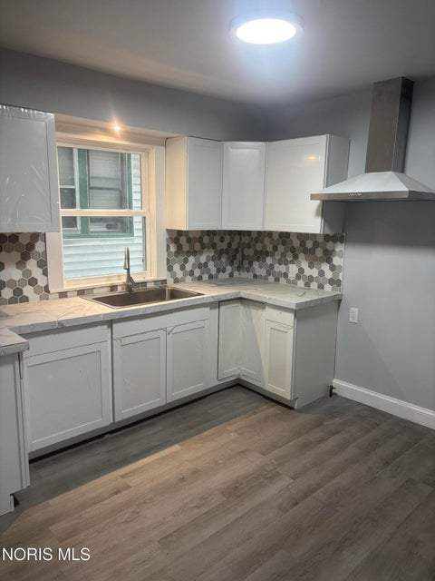 Tiny photo for 1436 Goodale Avenue, Toledo, OH 43606 (MLS # 10013838)