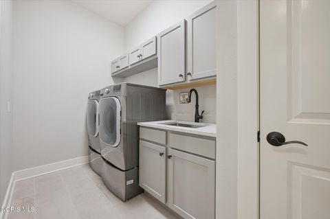 Tiny photo for 5629 Mallard Pointe Lane, Sylvania, OH 43560 (MLS # 10006138)