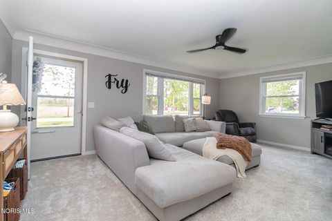 Tiny photo for 857 E Linfoot Street, Wauseon, OH 43567 (MLS # 10007197)