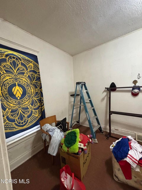 Tiny photo for 722 Walnut Street, Toledo, OH 43604 (MLS # 10013973)