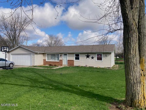 Photo of 303 E Curtis Street, Stryker, OH 43557 (MLS # 10014743)