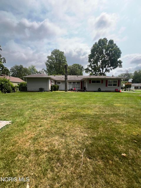 Tiny photo for 3445 Woodley Road, Toledo, OH 43606 (MLS # 10011036)