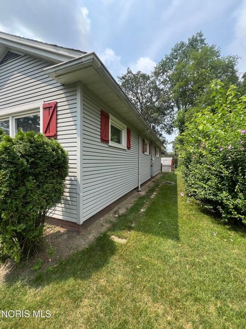 Tiny photo for 3445 Woodley Road, Toledo, OH 43606 (MLS # 10011036)