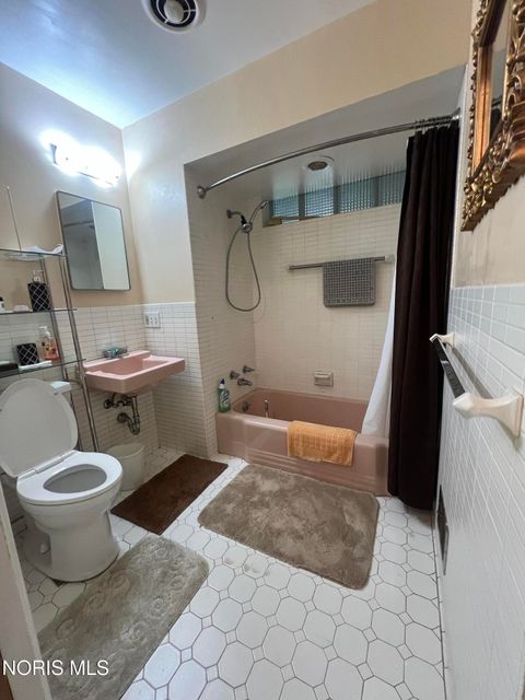 Tiny photo for 3445 Woodley Road, Toledo, OH 43606 (MLS # 10011036)