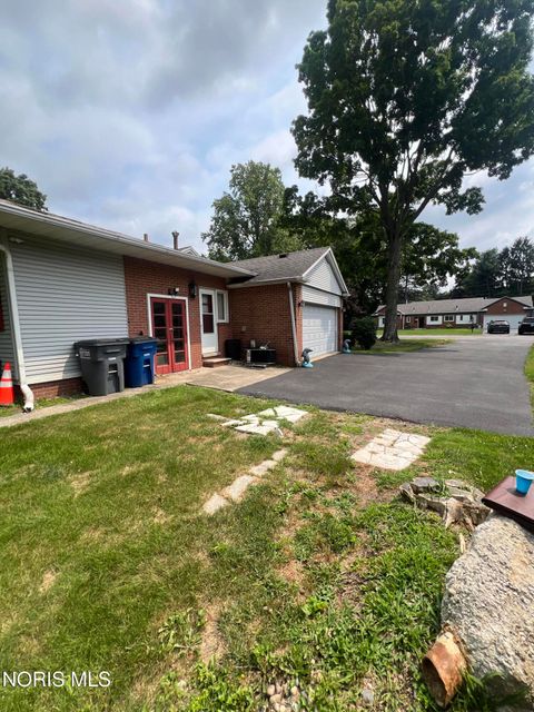 Tiny photo for 3445 Woodley Road, Toledo, OH 43606 (MLS # 10011036)