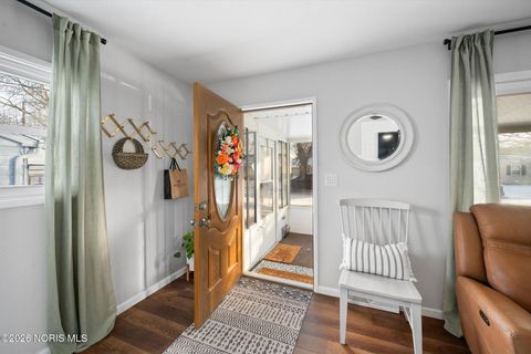 Tiny photo for 5053 Ford Avenue, Toledo, OH 43612 (MLS # 10003288)