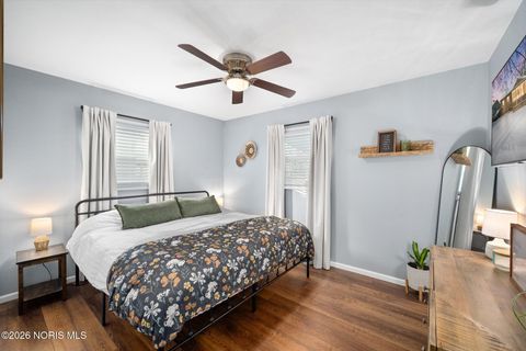 Tiny photo for 5053 Ford Avenue, Toledo, OH 43612 (MLS # 10003288)