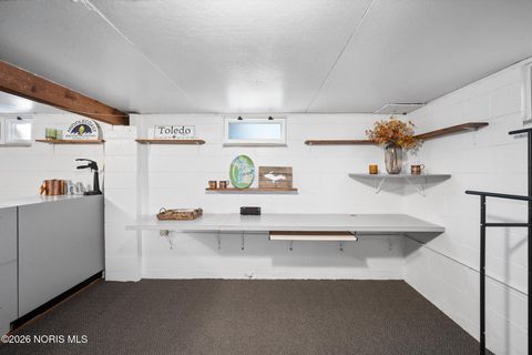 Tiny photo for 5053 Ford Avenue, Toledo, OH 43612 (MLS # 10003288)