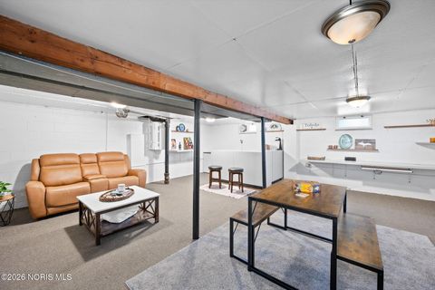 Tiny photo for 5053 Ford Avenue, Toledo, OH 43612 (MLS # 10003288)