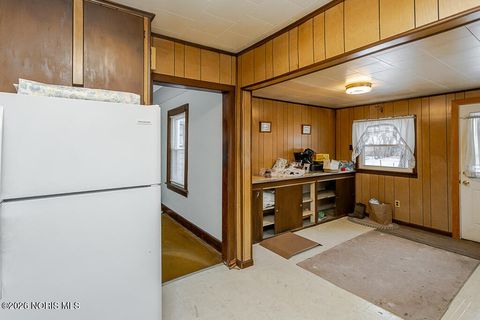 Tiny photo for 4156 Harris Street, Toledo, OH 43613 (MLS # 10003419)