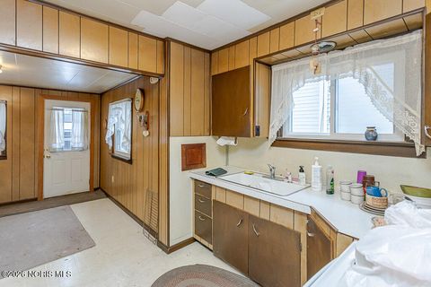 Tiny photo for 4156 Harris Street, Toledo, OH 43613 (MLS # 10003419)