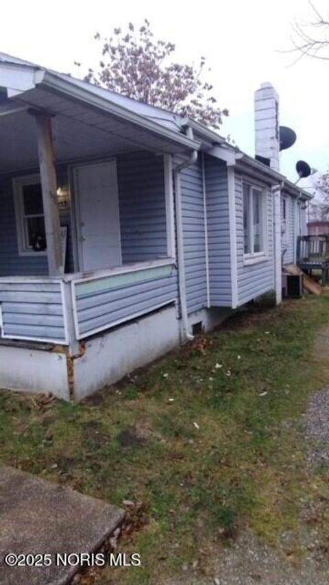 Tiny photo for 2433 Paradise Avenue, Toledo, OH 43613 (MLS # 10004715)