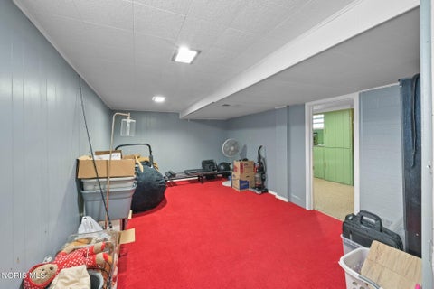 Tiny photo for 2556 Elsie Avenue, Toledo, OH 43613 (MLS # 10012689)