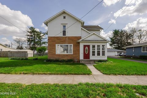 Tiny photo for 137 Allen Avenue, Findlay, OH 45840 (MLS # 10006335)