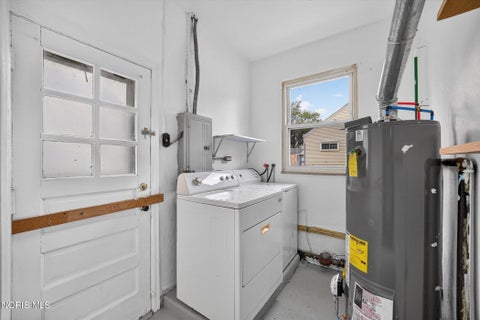Tiny photo for 4703 Vermaas Avenue, Toledo, OH 43612 (MLS # 10013969)