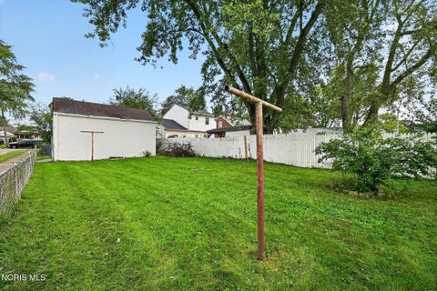 Tiny photo for 4703 Vermaas Avenue, Toledo, OH 43612 (MLS # 10013969)