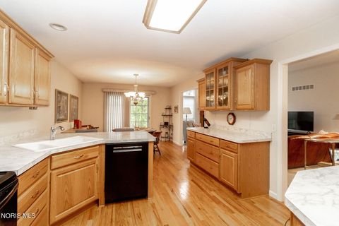Tiny photo for 5832 Crossbrooke Lane, Waterville, OH 43566 (MLS # 10005816)