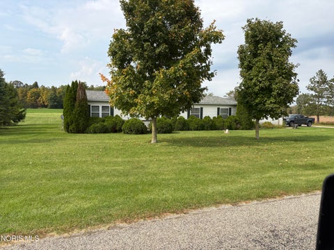 Photo of 13243 County Road 6 75, Edon, OH 43518 (MLS # 10014247)