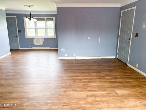 Tiny photo for 15330 W State Route 105, Elmore, OH 43416 (MLS # 10010368)