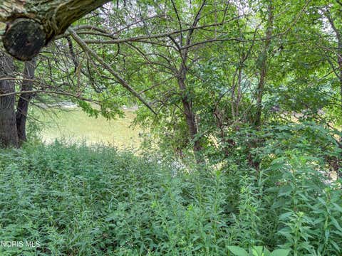 Tiny photo for 15330 W State Route 105, Elmore, OH 43416 (MLS # 10010368)