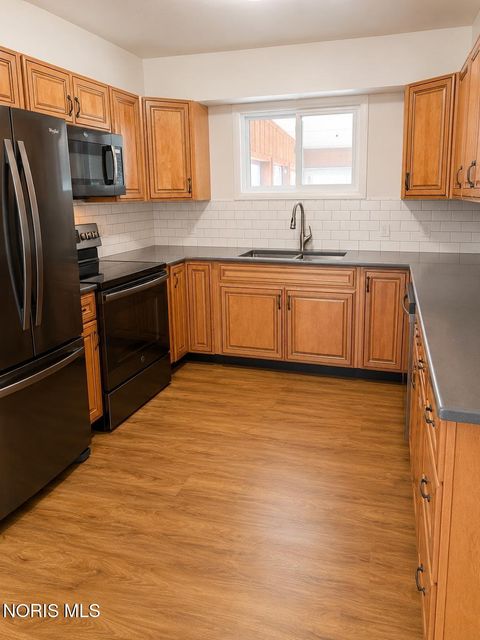 Tiny photo for 15330 W State Route 105, Elmore, OH 43416 (MLS # 10010368)
