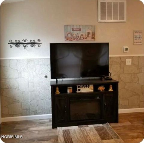 Tiny photo for 6060 326th Street, Toledo, OH 43611 (MLS # 10007139)