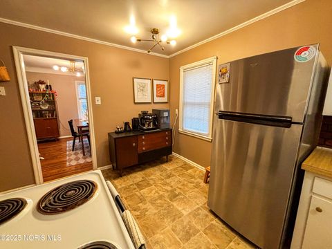 Tiny photo for 3856 Wallwerth Drive, Toledo, OH 43612 (MLS # 10002200)