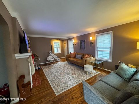 Tiny photo for 3856 Wallwerth Drive, Toledo, OH 43612 (MLS # 10002200)