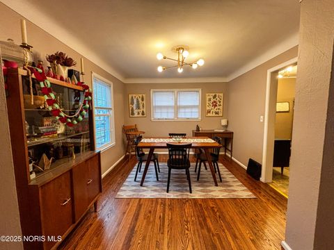 Tiny photo for 3856 Wallwerth Drive, Toledo, OH 43612 (MLS # 10002200)