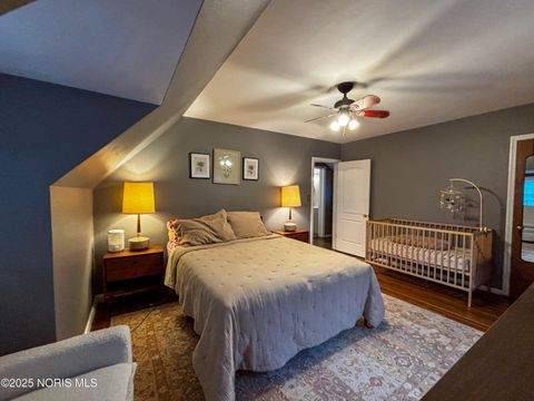 Tiny photo for 3856 Wallwerth Drive, Toledo, OH 43612 (MLS # 10002200)