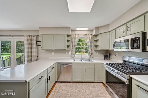 Tiny photo for 820 Lincoln Avenue, Fostoria, OH 44830 (MLS # 10012111)