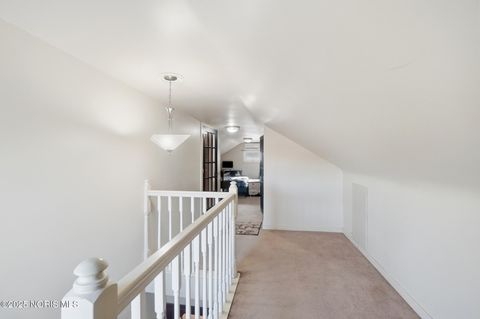 Tiny photo for 656 S Main Street, Bluffton, OH 45817 (MLS # 10001650)