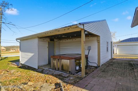 Tiny photo for 656 S Main Street, Bluffton, OH 45817 (MLS # 10001650)