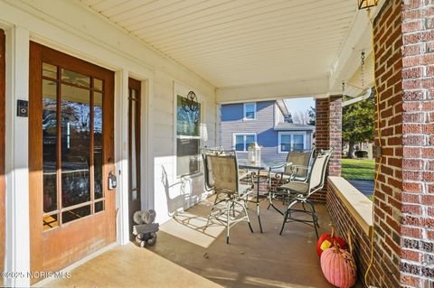 Tiny photo for 656 S Main Street, Bluffton, OH 45817 (MLS # 10001650)