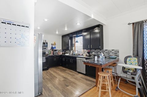 Tiny photo for 656 S Main Street, Bluffton, OH 45817 (MLS # 10001650)